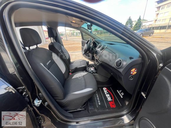 GALERİ 52 DEN 2015 MODEL 44 BİNDE HATASZ BOYASIZ Stepway 1.5 DCİ