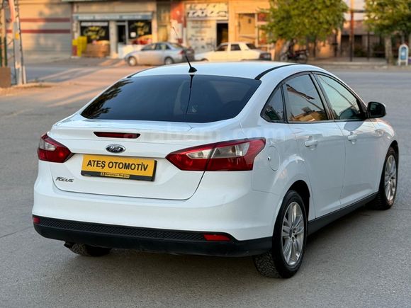2014 MODEL HATASIZ FORD FOCUS 1.6 TDCİ TREND X FUL BAKIMLI