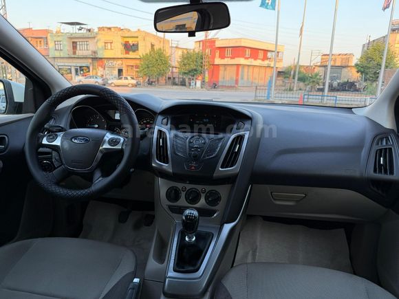 2014 MODEL HATASIZ FORD FOCUS 1.6 TDCİ TREND X FUL BAKIMLI