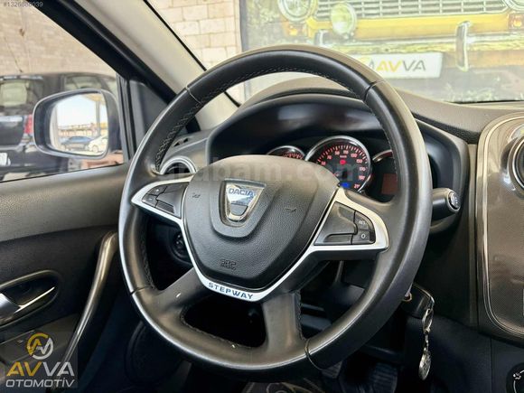 AVVA OTOMOTİV'den.2017 MD.DACIA SANDERO 1.5 DCİ STEPWAY.HATASIZ