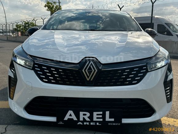 2025 CLİO 1.0 TCE EVOLUTİON GRS2*BOYASIZ 7.300KM G.GÖRÜŞ*CARPLAY