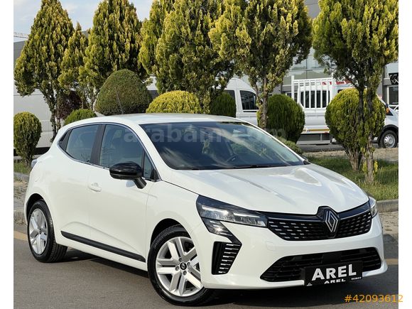 2025 CLİO 1.0 TCE EVOLUTİON GRS2*BOYASIZ 7.300KM G.GÖRÜŞ*CARPLAY