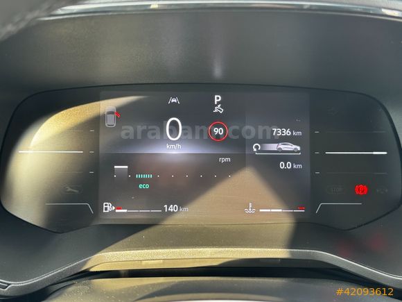 2025 CLİO 1.0 TCE EVOLUTİON GRS2*BOYASIZ 7.300KM G.GÖRÜŞ*CARPLAY