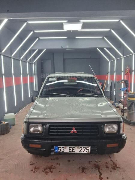 Sahibinden Mitsubishi L 200 4x2 Pick Up 1998 Model