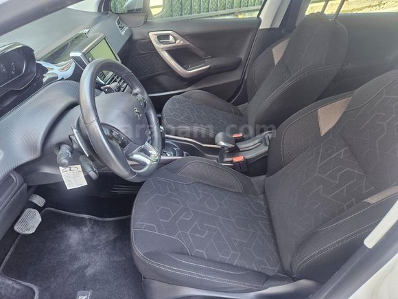 2015 Peugeot 2008 Otomatik 60 bin km.