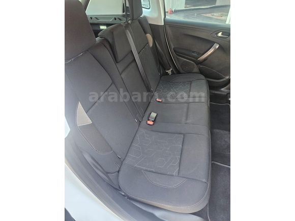 2015 Peugeot 2008 Otomatik 60 bin km.