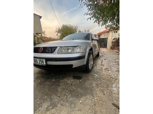 Sahibinden Volkswagen Passat 1.8 Highline 1998 Model 