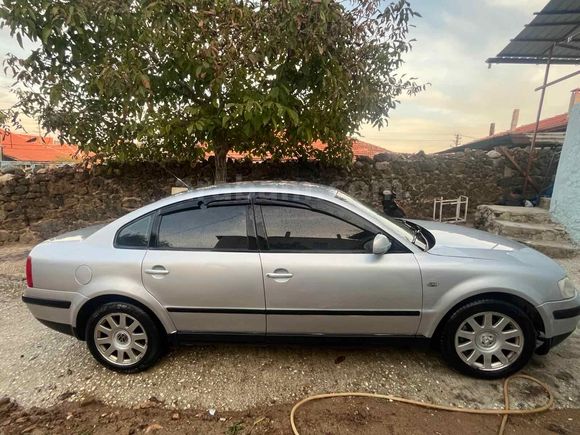 Sahibinden Volkswagen Passat 1.8 Highline 1998 Model 