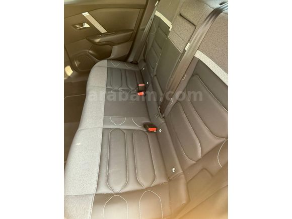 Sahibinden Citroen C4 X 1.2 PureTech Shine Bold 2024 Model 