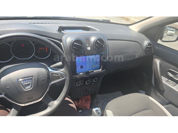 Sahibinden Dacia Sandero 0.9 TCe Stepway Easy-R 2020 Model