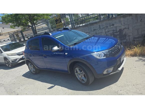 Sahibinden Dacia Sandero 0.9 TCe Stepway Easy-R 2020 Model