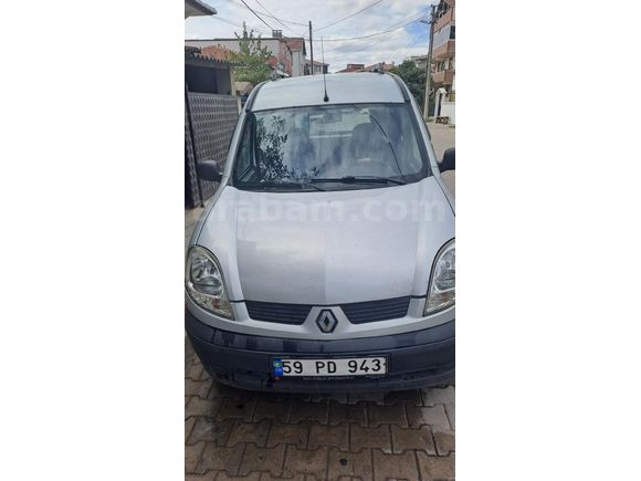 Sahibinden Renault Kangoo Multix 1.5 dCi Authentique 2004 Model  206.970 km Gri (Gümüş)