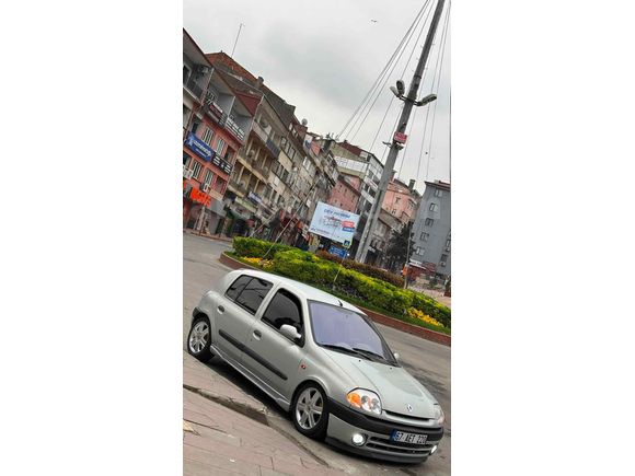 Sahibinden Renault Clio 1.4 RTA 2001 Model 