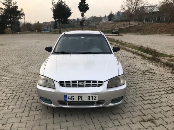 Sahibinden Hyundai Accent 1.5 1.5i GLS 2001 Model