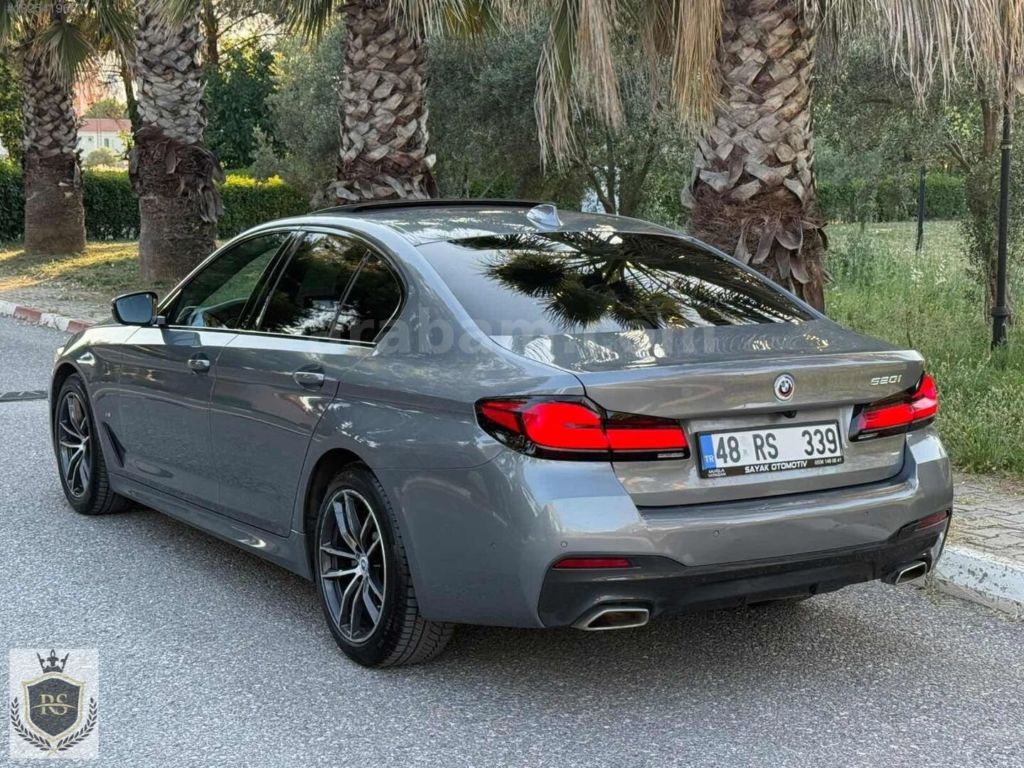 Galeriden BMW 5 Serisi 520i M Sport 2023 Model Muğla 66.000 km Gri 7