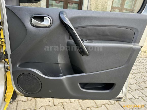 2018 MODEL RENAULT KANGOO 1.5 DCİ EXCLUSİVE OTOMOBİL RUHSATLI