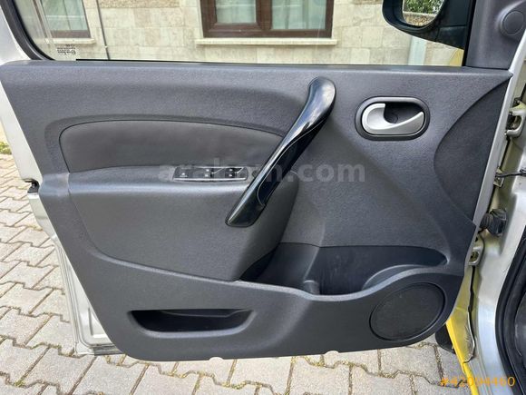 2018 MODEL RENAULT KANGOO 1.5 DCİ EXCLUSİVE OTOMOBİL RUHSATLI
