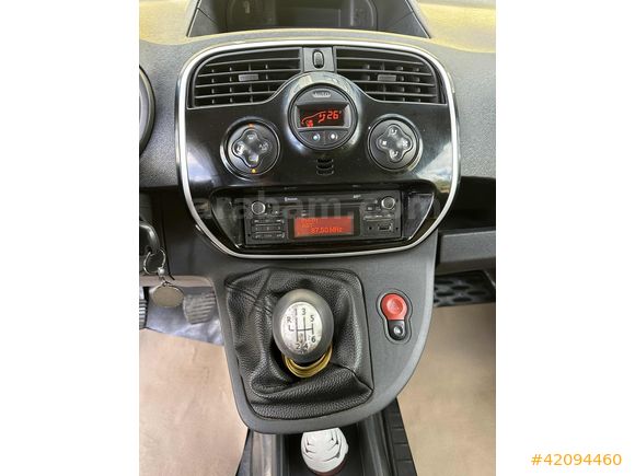 2018 MODEL RENAULT KANGOO 1.5 DCİ EXCLUSİVE OTOMOBİL RUHSATLI
