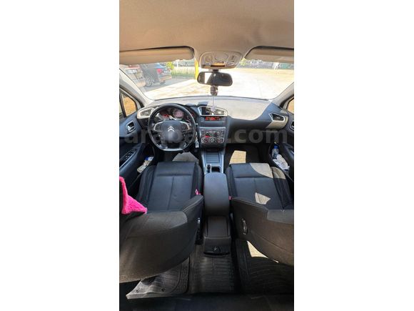 Sahibinden Citroen C4 1.6 e-HDi Confort 2012 Model