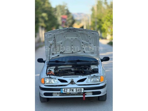 Galeriden Renault Megane 1.6 RTE 1999 Model Burdur