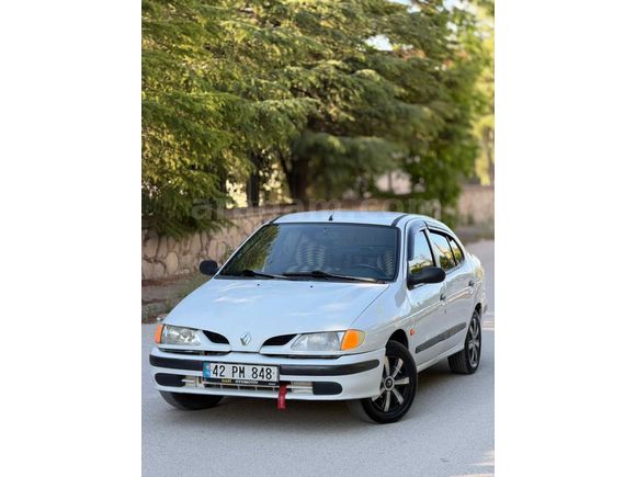 Galeriden Renault Megane 1.6 RTE 1999 Model Burdur