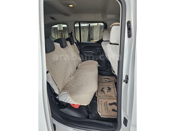Sahibinden Opel Combo 1.5 CDTI Ultimate 2024 Model  22.000 km Beyaz