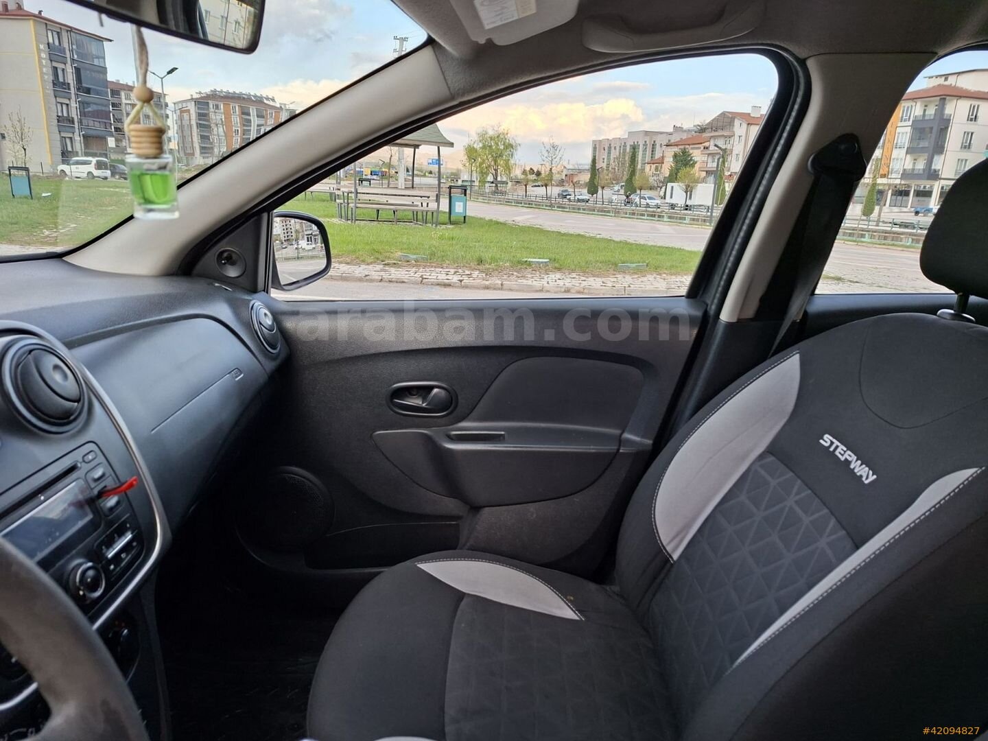 Galeriden Dacia Sandero 0.9 TCe Stepway 2016 Model Konya 315.000 km Gri 7