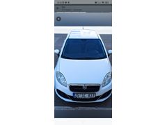 Sahibinden Fiat Linea 1.3 Multijet Easy 2012 Model Tramersiz Jelatininde Nokta BoyaLı.