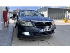Sahibinden Otomatik Skoda Octavia 1.4 TSI Elegance 2010 Model  295.000 km Füme