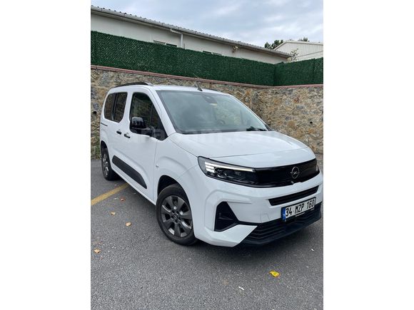 2025 OPEL COMBO 1.5 D EDİTİON OTOMATİK TEMİZ