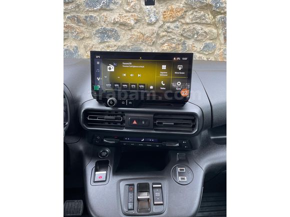 2025 OPEL COMBO 1.5 D EDİTİON OTOMATİK TEMİZ