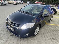 Sahibinden Toyota Auris 1.4 D-4D Comfort Extra 2012 Model  200.000 km Siyah