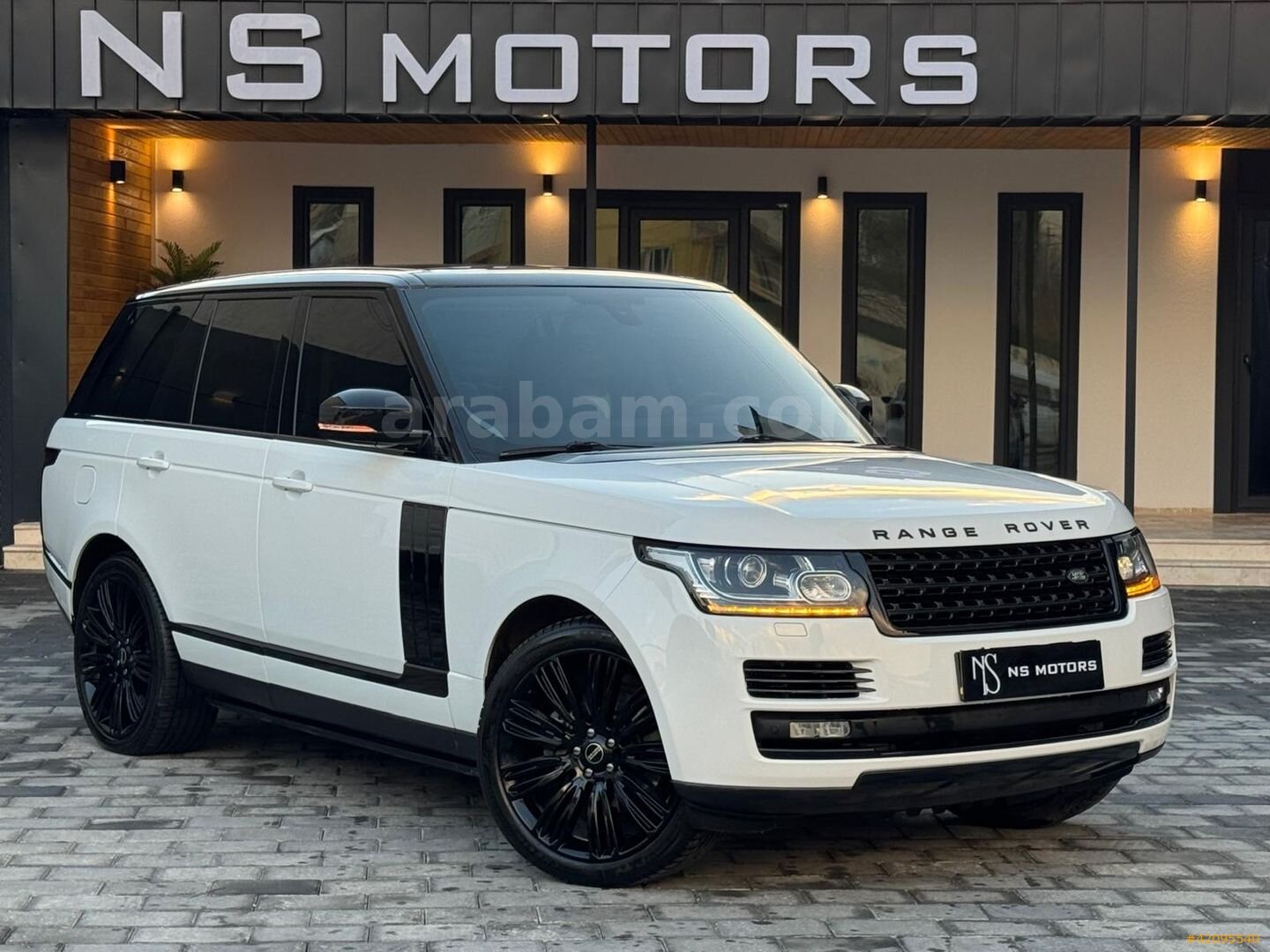 Galeriden Land Rover Range 3.0 TDV6 Vogue 2014 Model Denizli 250.000 km Beyaz 4