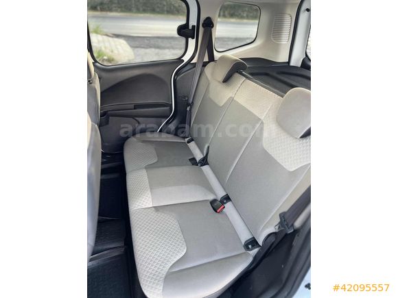 110 BİNDE OTOMOBİL RUHSATLI Courier
