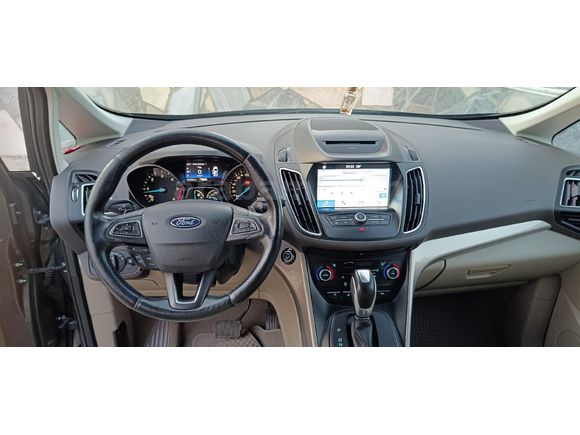 Sahibinden Ford C-Max 1.5 TDCi Titanium , 120 HP Otomatik, Full Orijinal 2017 Model