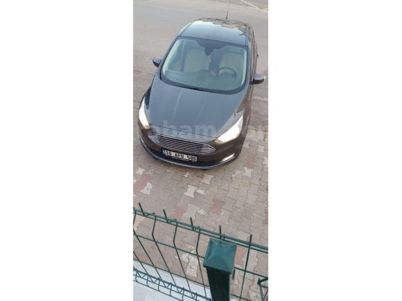 Sahibinden Ford C-Max 1.5 TDCi Titanium , 120 HP Otomatik, Full Orijinal 2017 Model