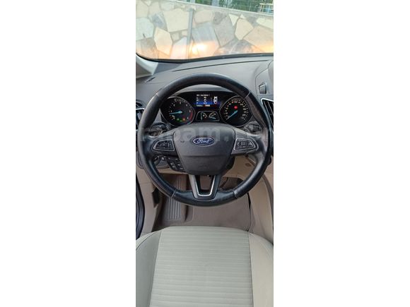 Sahibinden Ford C-Max 1.5 TDCi Titanium , 120 HP Otomatik, Full Orijinal 2017 Model