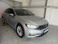 Sahibinden Volkswagen Passat 1.5 TSi Business 2021 Model  120.000 km Gri (Gümüş)