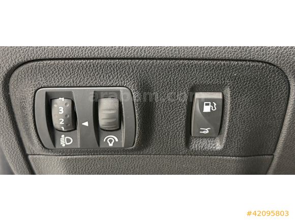2017 RENAULT MEGANE SEDAN 1.5 DCI TOUCH CRUISE ECO KEYLESS