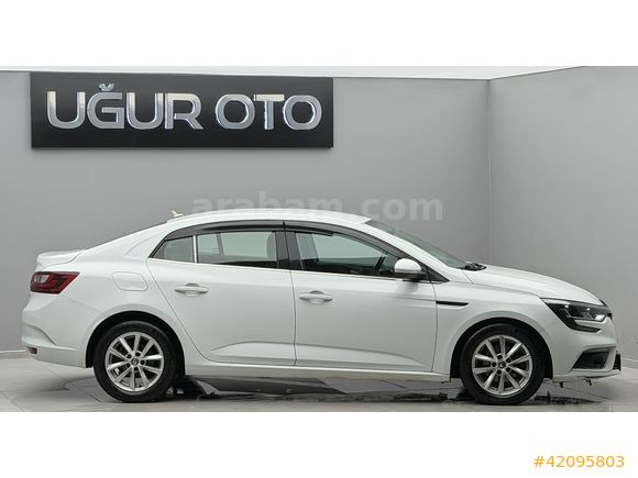 2017 RENAULT MEGANE SEDAN 1.5 DCI TOUCH CRUISE ECO KEYLESS