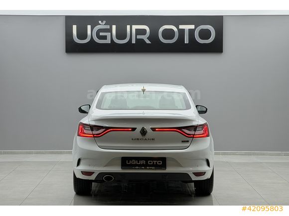2017 RENAULT MEGANE SEDAN 1.5 DCI TOUCH CRUISE ECO KEYLESS
