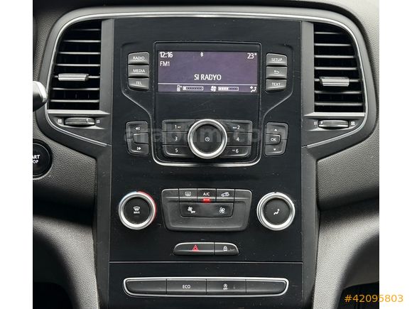 2017 RENAULT MEGANE SEDAN 1.5 DCI TOUCH CRUISE ECO KEYLESS