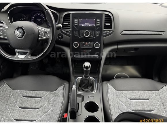 2017 RENAULT MEGANE SEDAN 1.5 DCI TOUCH CRUISE ECO KEYLESS