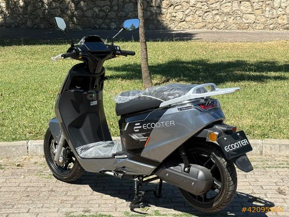 E3 HP TEK ŞARJDA 160 KM MENZİL 95 KM HIZ 7.000 W ÇİFT BATARYALI