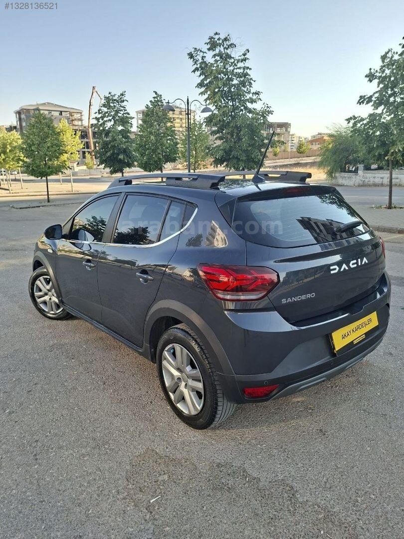 Galeriden Dacia Sandero 1.0 TCe Prestige 2023 Model Gaziantep 46.000 km Füme 6