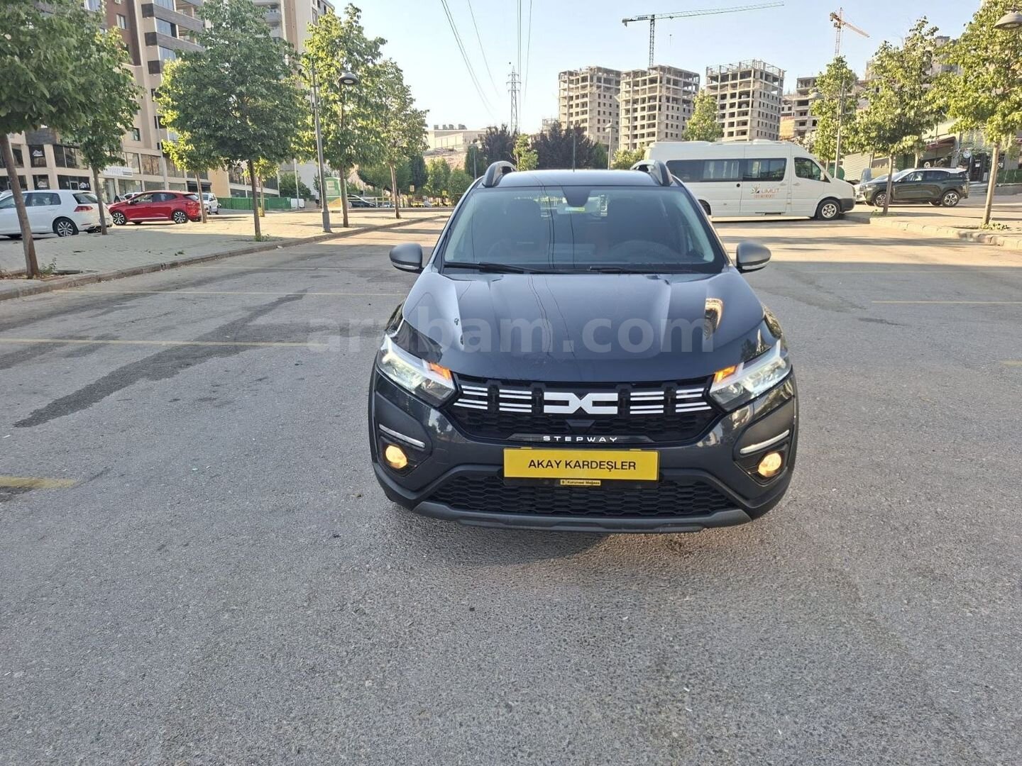 Galeriden Dacia Sandero 1.0 TCe Prestige 2023 Model Gaziantep 46.000 km Füme 3