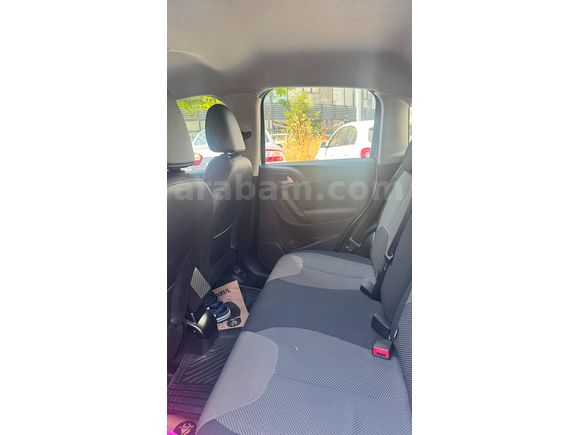 Sahibinden Citroen C3 1.4 e-HDi Confort 2013 Model İstanbul