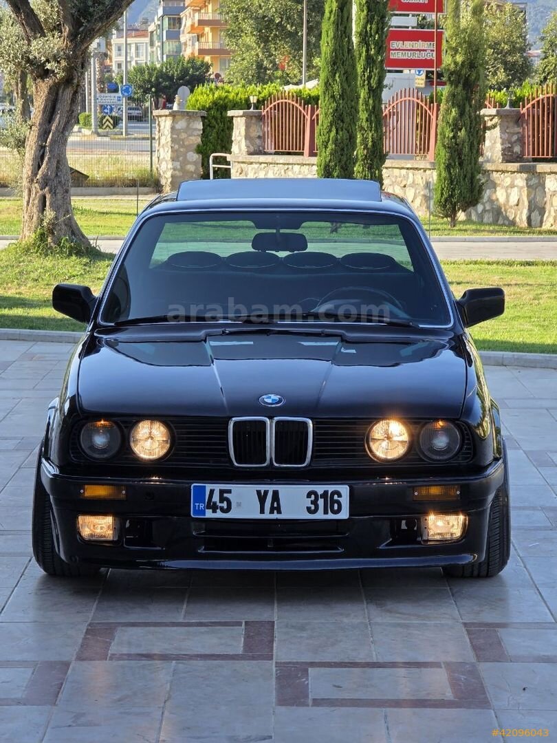Galeriden BMW 3 Serisi 318i Standart 1989 Model İzmir 252.000 km Siyah 5
