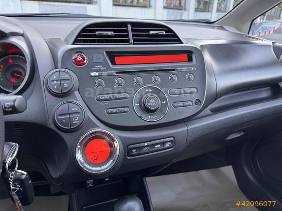 AKD SILA'DAN HONDA JAZZ 2012 MODEL 1.4 FUN PAKET
