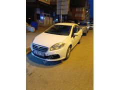 2015 MODEL UYGUN FİYATLI LİNEA